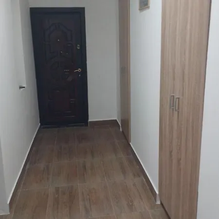 Red Apartman 3 Apartament *